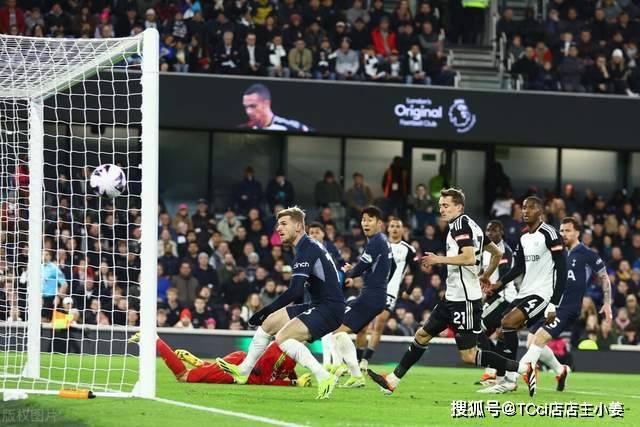 温哥华白浪遭遇失利，让出西部榜首地位，穆勒表现遗憾